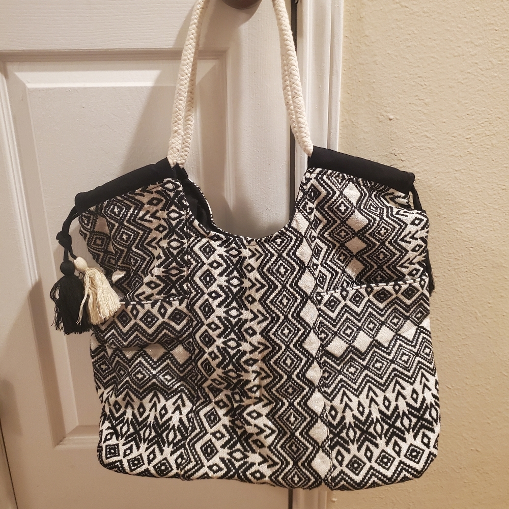 Time and Tru Tote